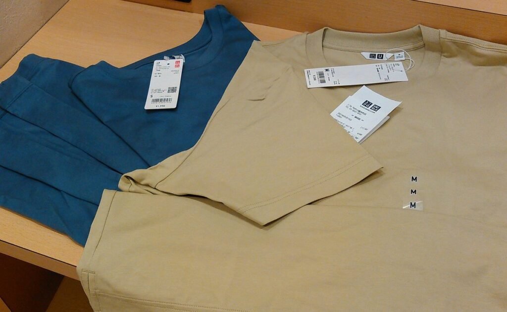 Nyaman dan Trendi, Merk Baju Kaos Terbaik untuk Musim Panas